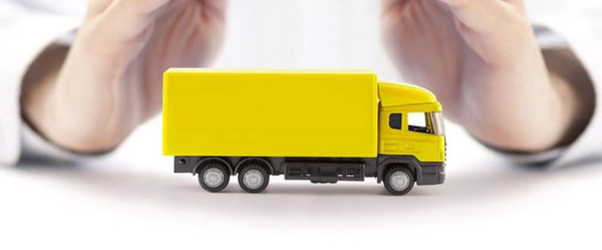 Understanding Insurance and Liability Coverage for Auto Transport